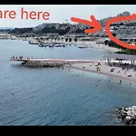 Znjan Beachfront Balcony 2plus2 Sea View Appartamento Spalato