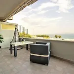 Znjan Beachfront Balcony 2plus2 Sea View Appartamento