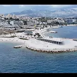 Znjan Beachfront Balcony 2plus2 Sea View Appartamento *