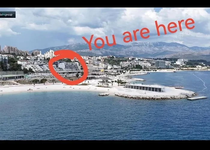 Appartement Znjan Beachfront Balcony 2plus2 Sea View