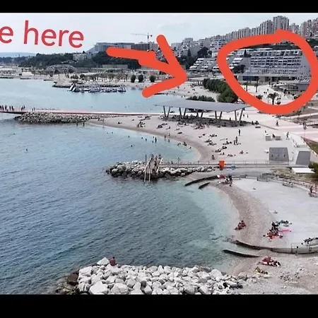 Apartman Znjan Beachfront Balcony 2plus2 Sea View